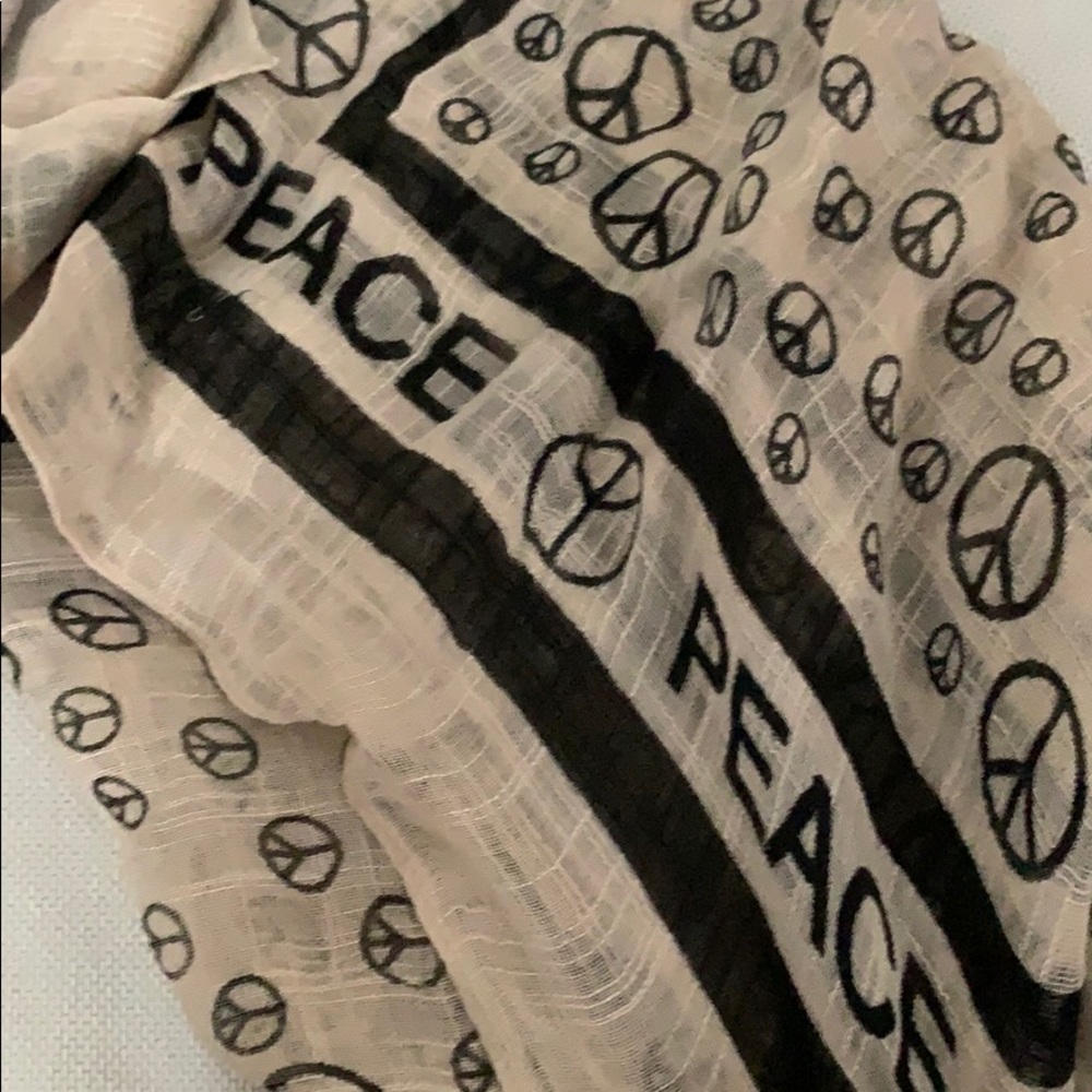 Scarf - Picture 2 of 2